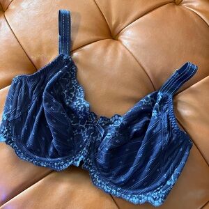 Chantelle Black Bra- LIKE NEW